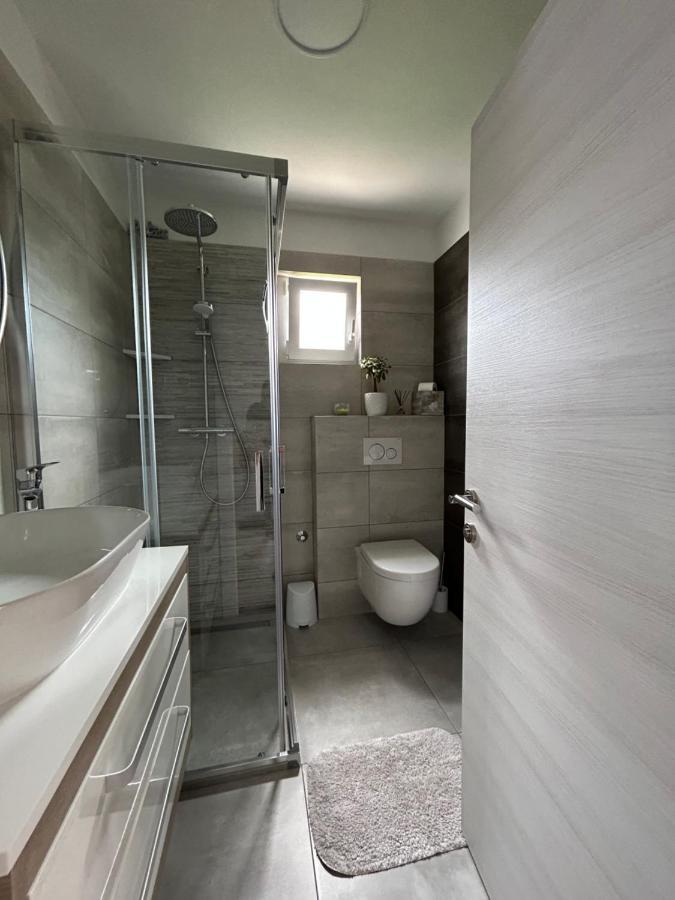 Apartment Salov トロギール エクステリア 写真