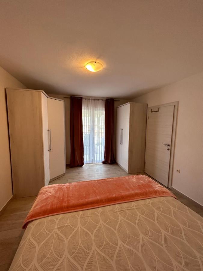 Apartment Salov トロギール エクステリア 写真