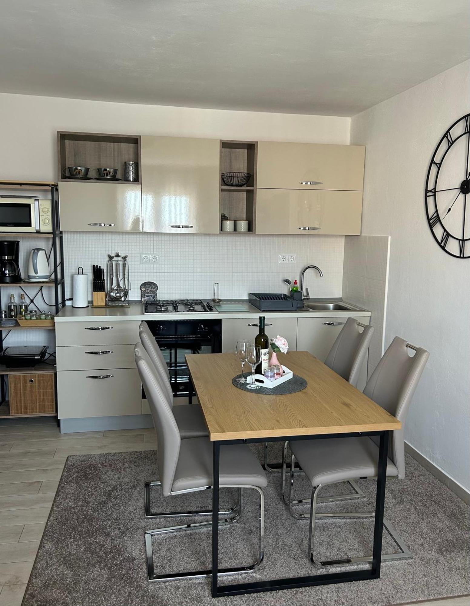 Apartment Salov トロギール エクステリア 写真
