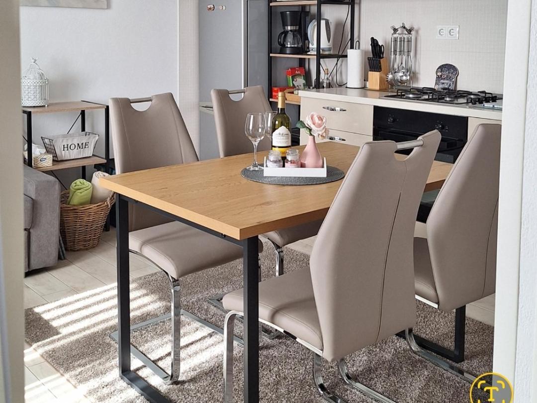Apartment Salov トロギール 部屋 写真